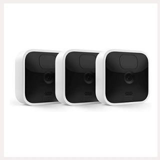 Set-of-four-blink-indoor-cameras